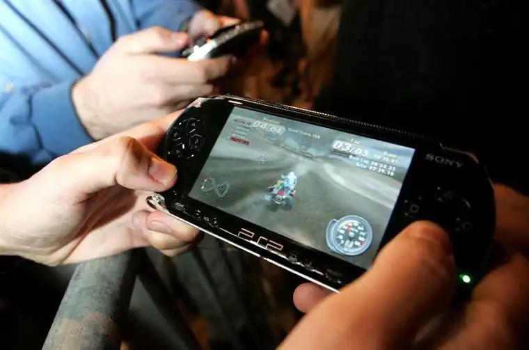 PSP dobiva Trophy sustav – fan omogućio trofeje na PlayStation Portable TEHIX